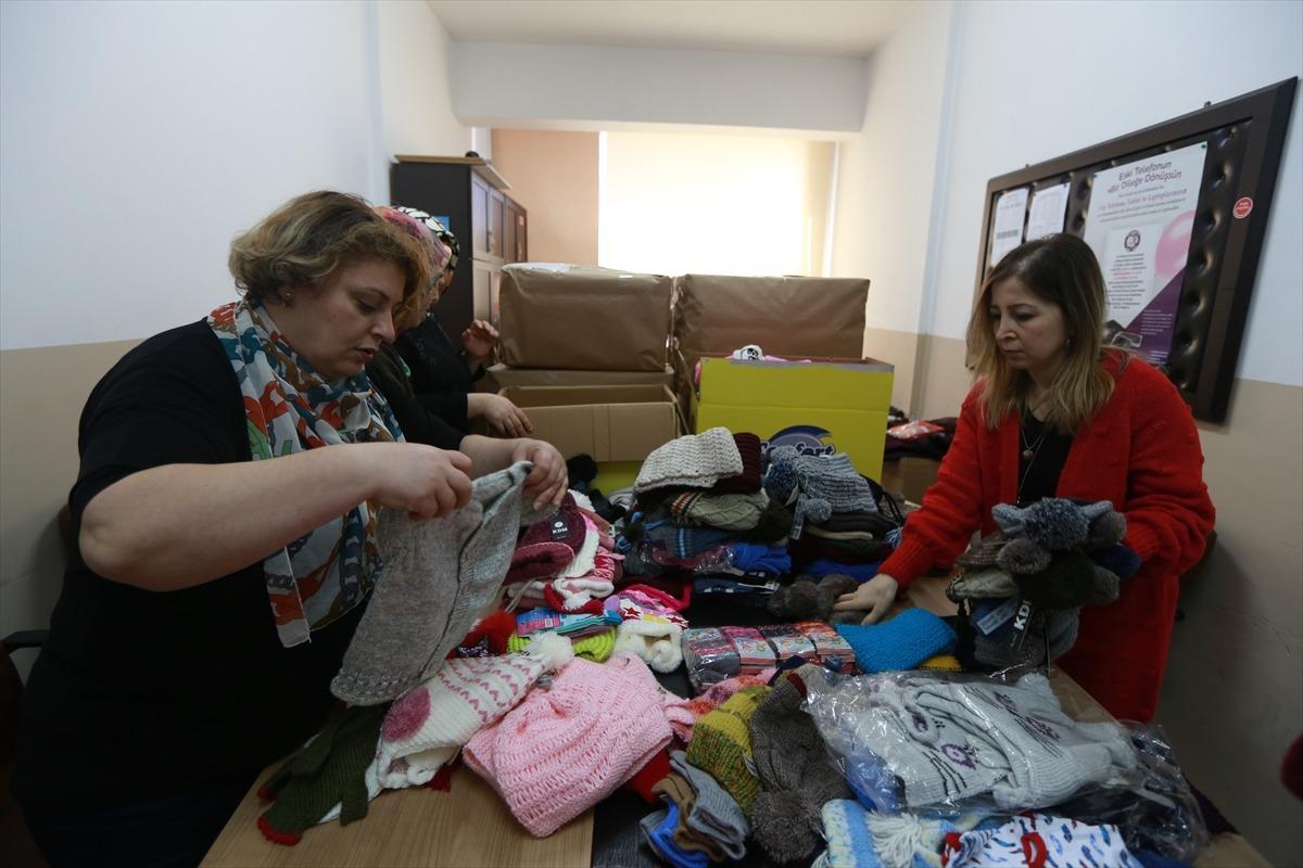 ''İlmek İlmek Sevgi'' projesiyle &ccedil;ocuklar ısınacak