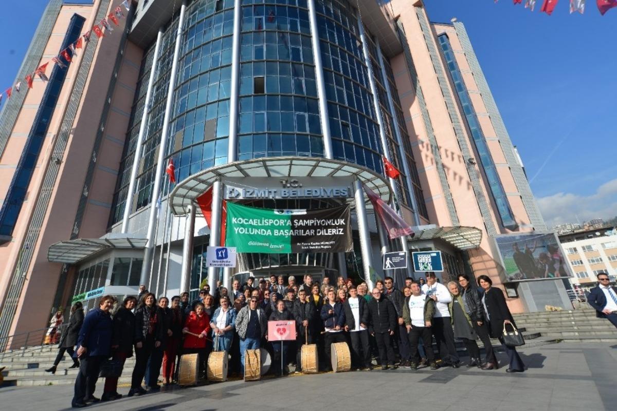 Başkan H&uuml;rriyet, engelli vatandaşlarla işverenleri buluşturdu