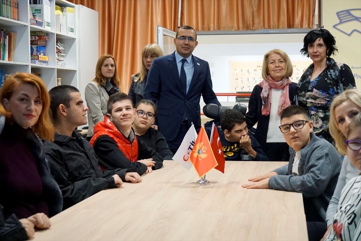 TİKA Karadağ'da engelli &ouml;ğrenciler i&ccedil;in k&uuml;t&uuml;phane a&ccedil;tı