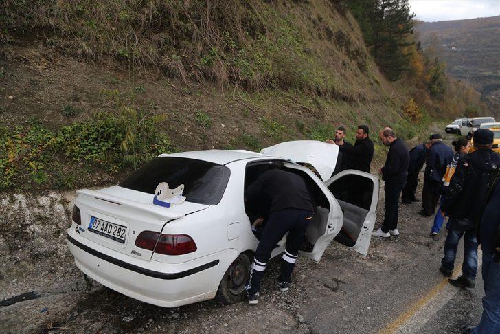Kastamonu'da tırla otomobil çarpıştı: 3 ölü, 2 yaralı G2