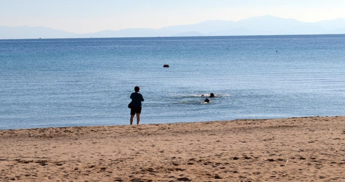 Didim&rsquo;de Aralık ayında deniz keyfi