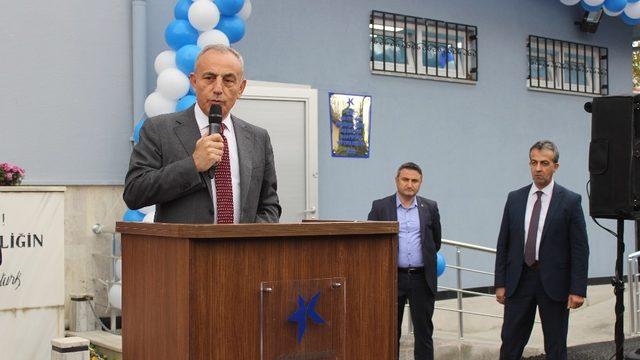 Küçükçekmece’deki engelli çocuklara özel spor salonu