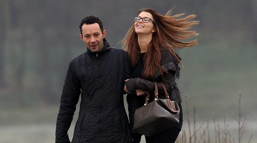 Ryan Giggs karısıyla yasak aşk yaşamıştı! Rhodri Giggs isyan etti