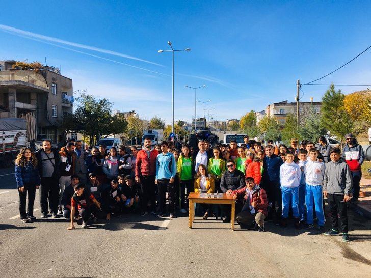 Dicle’de okul sporları kros yarışması G2