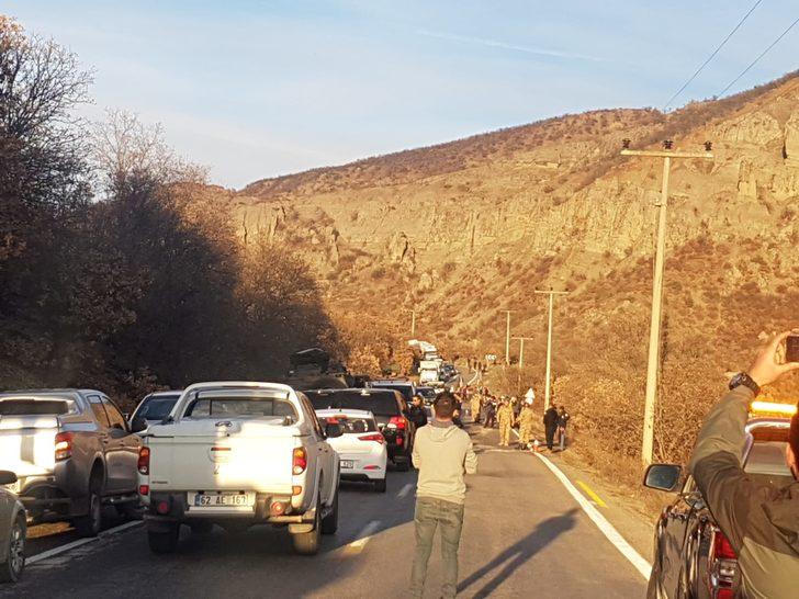 Tunceli'de askerleri taşıyan zırhlı araç devrildi! Yaralılar var G4