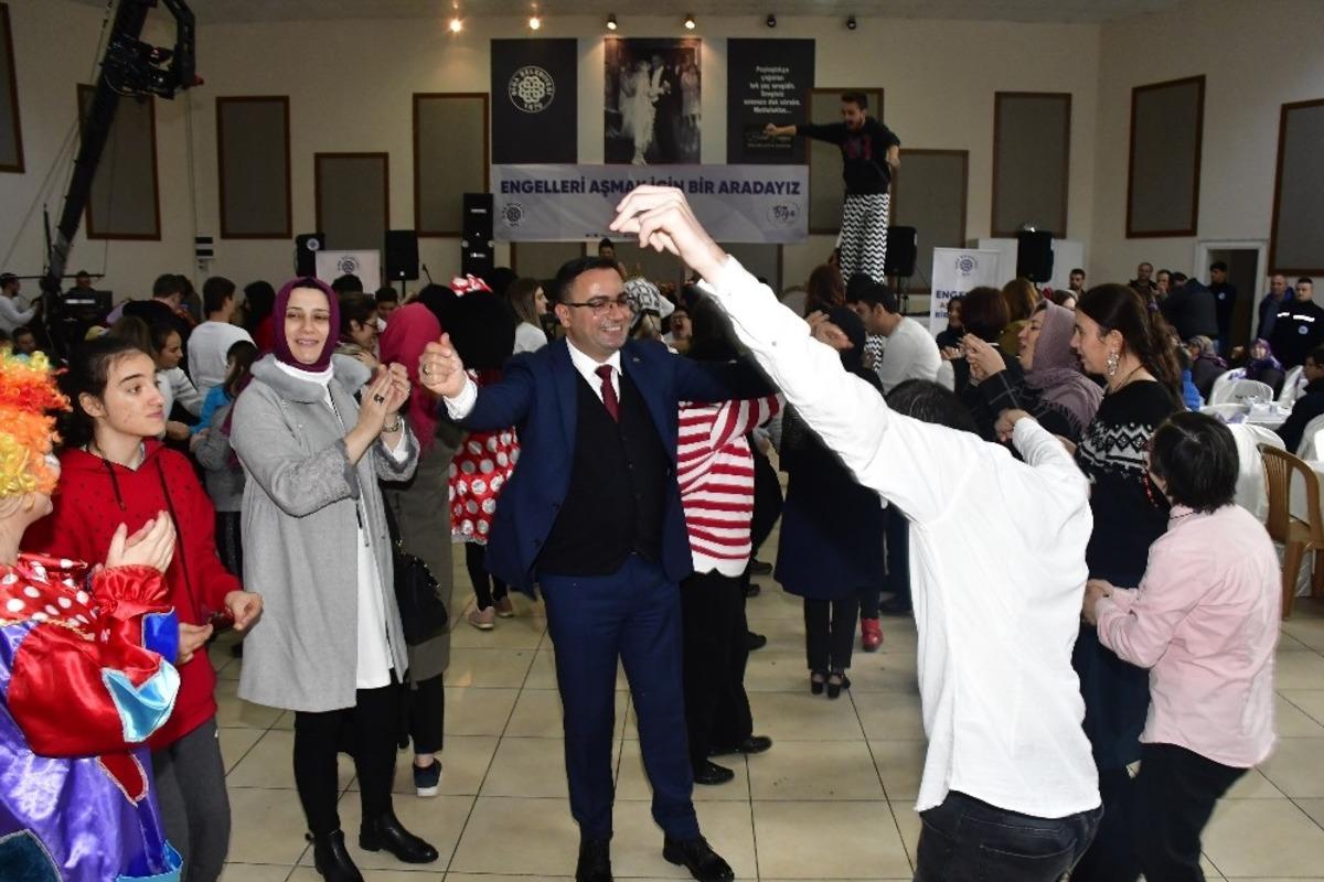 Biga Belediyesinden engelliler i&ccedil;in &ouml;zel program
