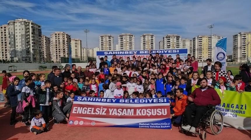 Şahinbey Belediyesinden engelsiz yaşam koşusu etkinliği