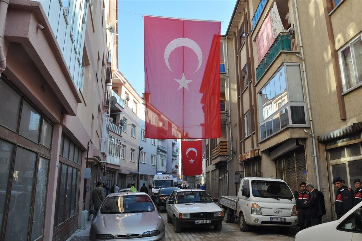 Hakkari'de silah kazasında şehit olan asker ailesine şehadet haberi verildi