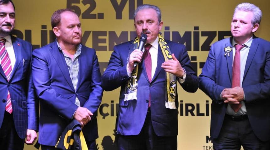 &Ccedil;orlulu işadamı G&uuml;m&uuml;ş&rsquo;ten Tekirdağspor&rsquo;a 75 bin TL&rsquo;lik bağış