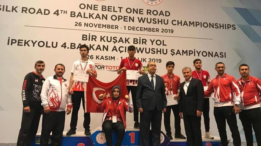 Kayserili Wushu&rsquo;cular Balkan Şampqiyonası&rsquo;nda madalyalara ambargo koydu