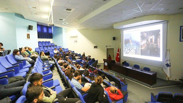 PAÜ’de kültür varlıklarının nasıl korunacağı ve restorasyon masaya yatırıldı