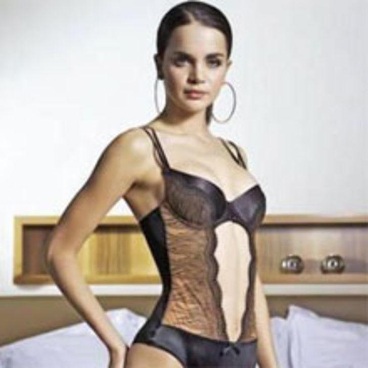 Melek Olmak İstemedi