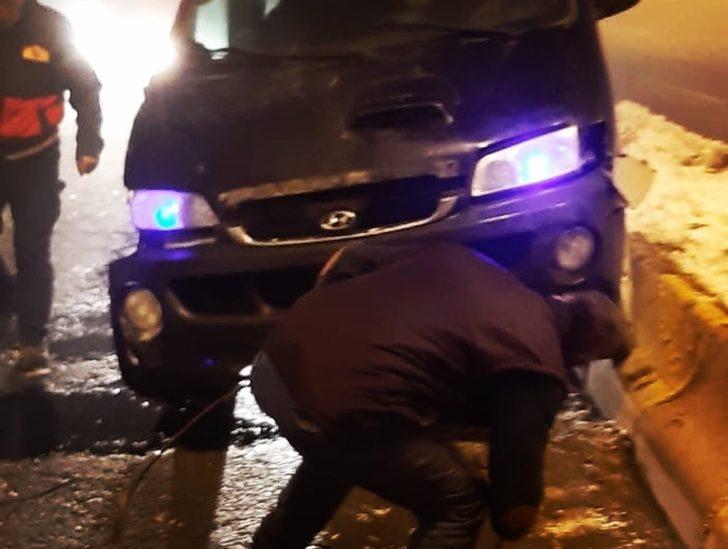 Çaldıran’da trafik kazası, 1 yaralı G3