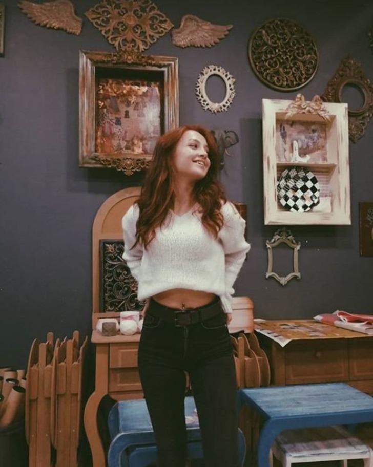 Evinin önünde bıçaklanan genç balerin Ceren Özdemir hayatını kaybetti G4