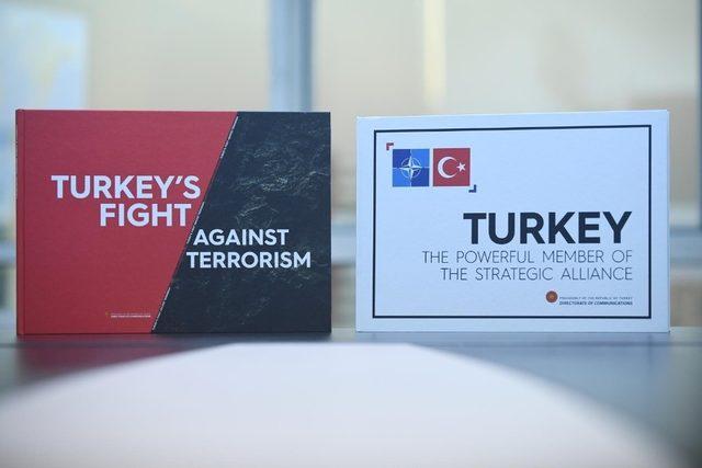 Cumhurbaşkanı Erdoğan’dan Dörtlü Zirve’de “Stratejik İttifakın Güçlü Üyesi Türkiye” kitabı takdimi