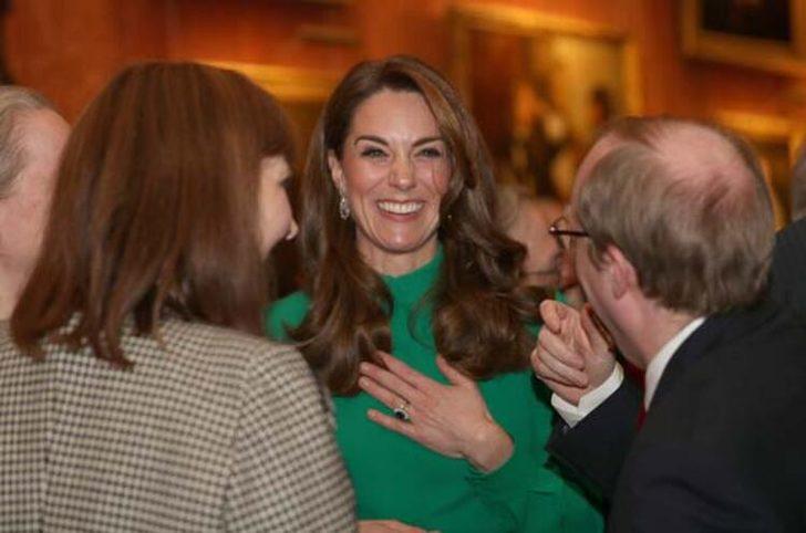 Liderler Buckingham Sarayı’nda! Zirveye Justin Trudeau'nun çorapları yine damga vurdu G2