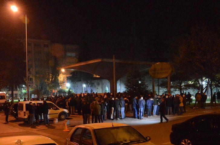 Kayseri'de İYİ Parti standına saldırı iddiası