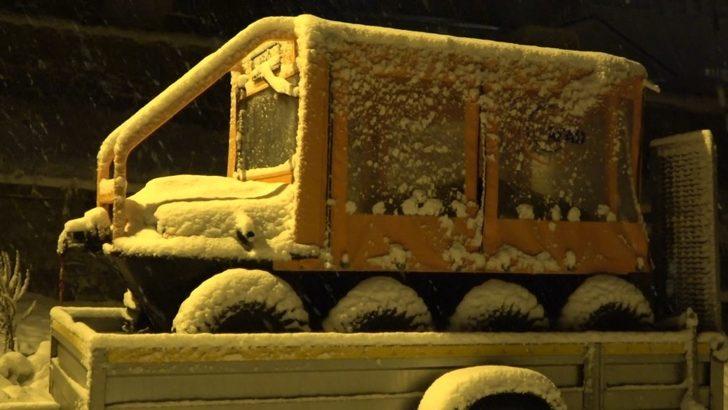 Uludağ'da 3 gün önce kaybolan 2 dağcıyı arama çalışmaları yeniden başladı G3