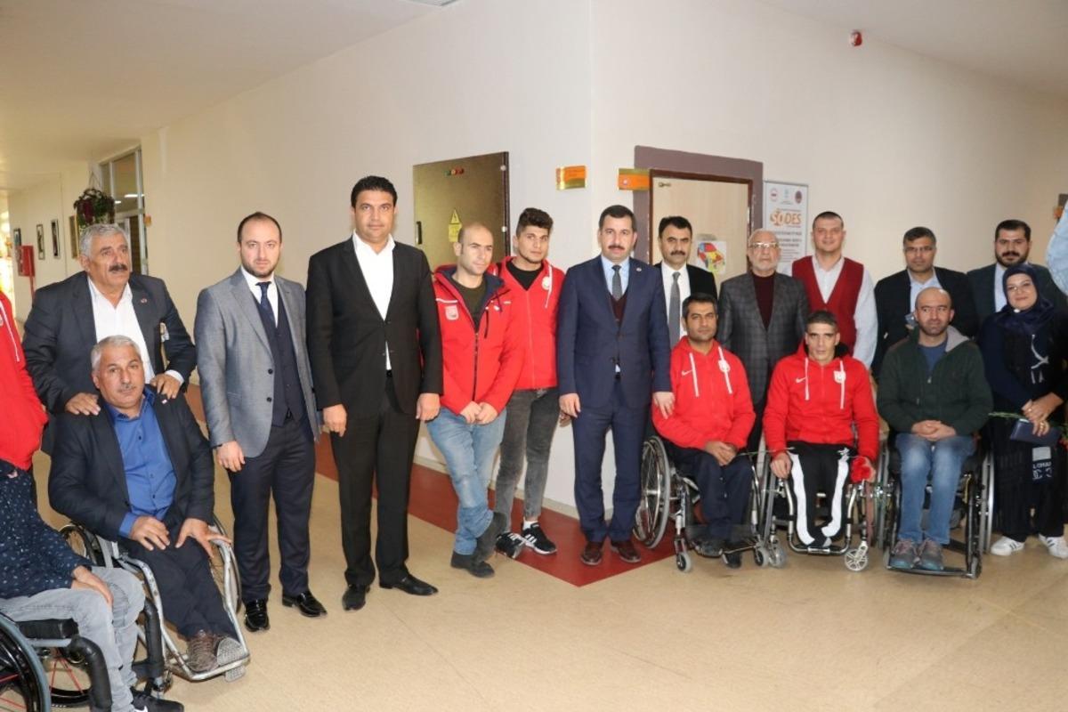 Başkan Baydilli engelli vatandaşları unutmadı