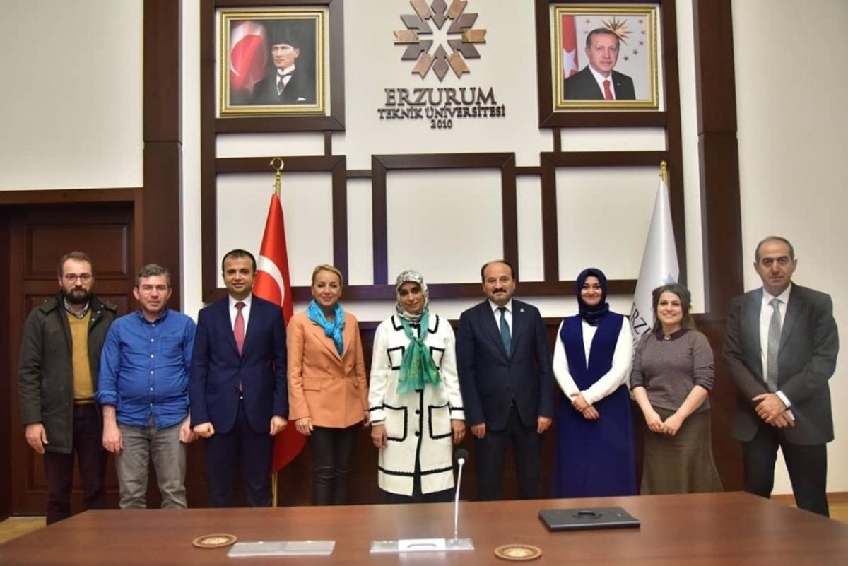 ET&Uuml;&rsquo;de "Teknolojide Kadın" toplantısı ger&ccedil;ekleşti