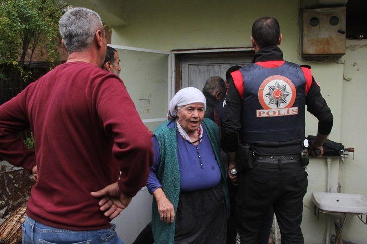Adana'da akılalmaz olay! Kahvaltıyı beğenmeyince annesini rehin aldı G3