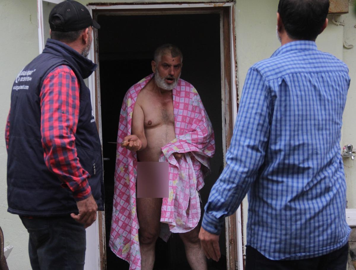 Adana'da akılalmaz olay! Kahvaltıyı beğenmeyince annesini rehin aldı