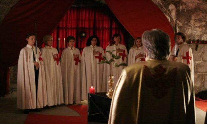 48 kişinin intiharına sebep oldu! G2