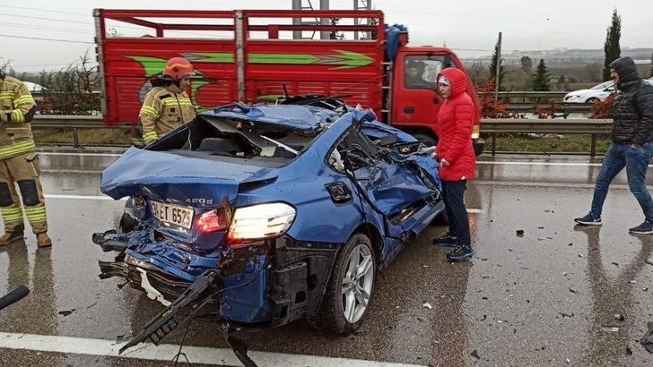 Lüks otomobil sürücüsü feci şekilde can verdi G2