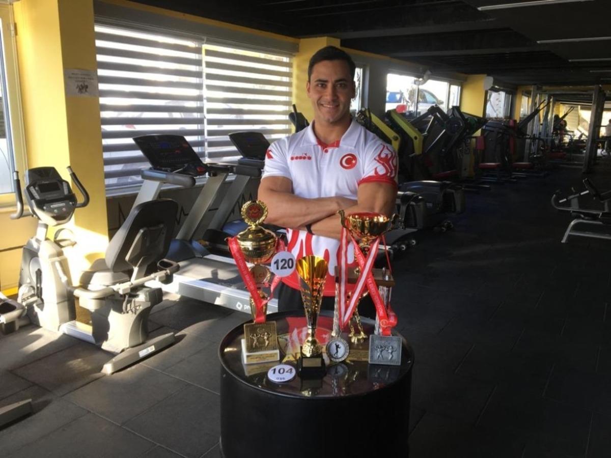 Antalyalı milli sporcu Şakir Yalın, d&uuml;nya 6.&rsquo;sı oldu