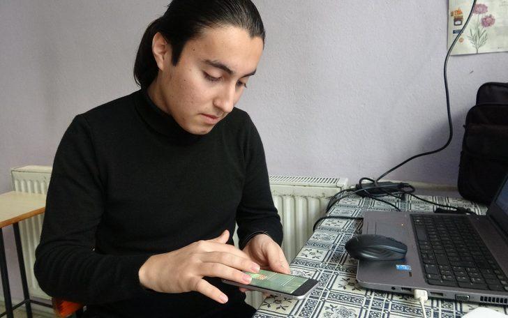 Apple'ın bir açığını daha buldu! Ünlülerin fotoğraflarına erişebiliyor G1