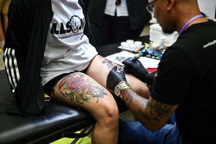 Yarı çıplak görüntüler ortalığı karıştırdı! G1