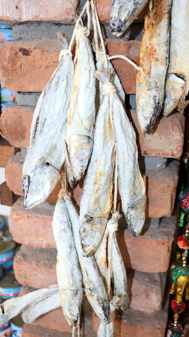 İpe asılarak kurutulan lezzet; uskumru çiroz G3