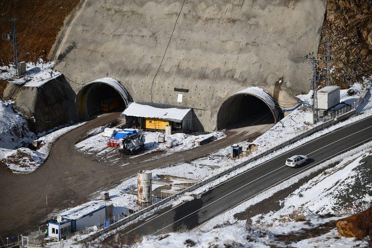 Karadeniz'i İç Anadolu'ya bağlayacak Eğribel tünelinde ikmal inşaatına başlandı G2