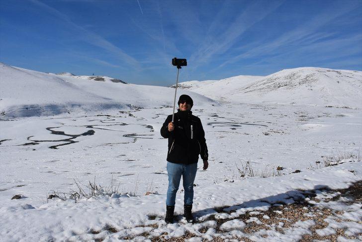 Karadeniz'in menderesleriyle ünlü Perşembe Yaylası beyaza büründü G4