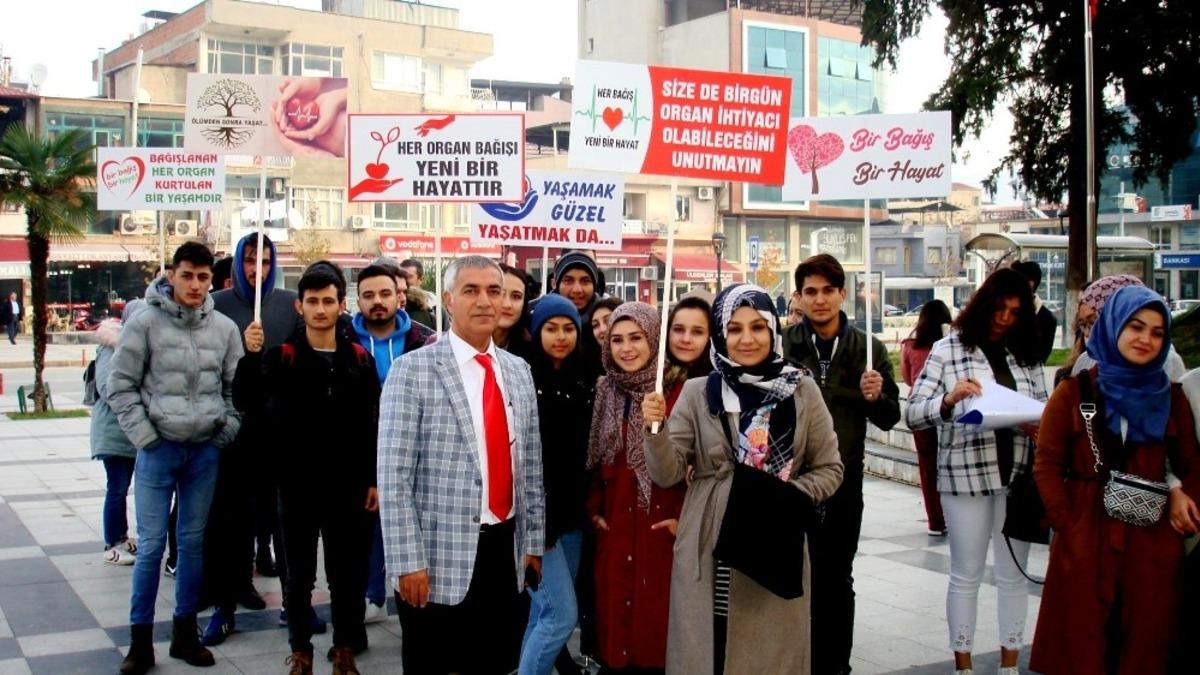 &Ouml;ğrenciler Sarıg&ouml;l&rsquo;de organ bağışına dikkat &ccedil;ekti