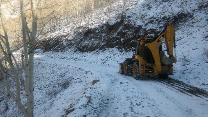 Batman’da mevsimin ilk karı Mereto Dağı’nı beyaza bürüdü G2