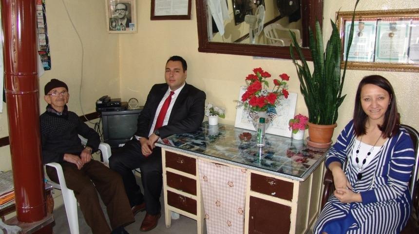 Kaymakam &Ccedil;ırak ve Başkan Tekin&rsquo;den Kore gazisine anlamlı ziyaret