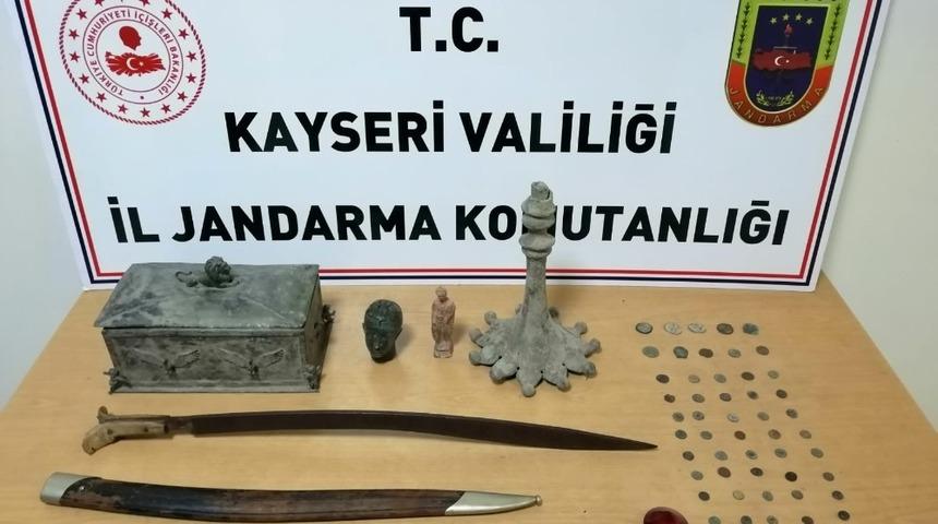 Jandarmadan tarihi eser kılı&ccedil; operasyonu