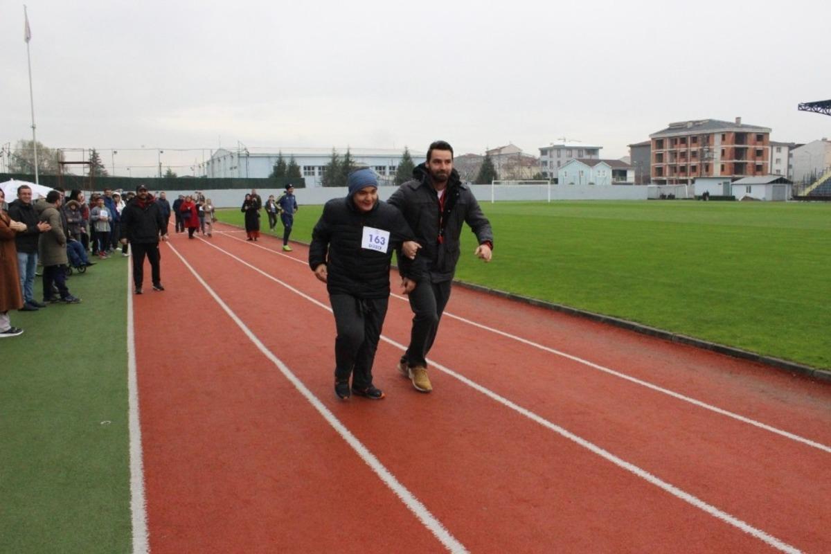 Atletizm yarışının kaybedeni yok