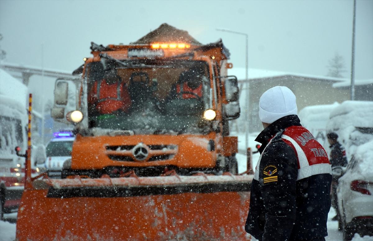 Bursa Valisi Canbolat: "Şu ana kadar herhangi bir emareye, delile rastlamadık"