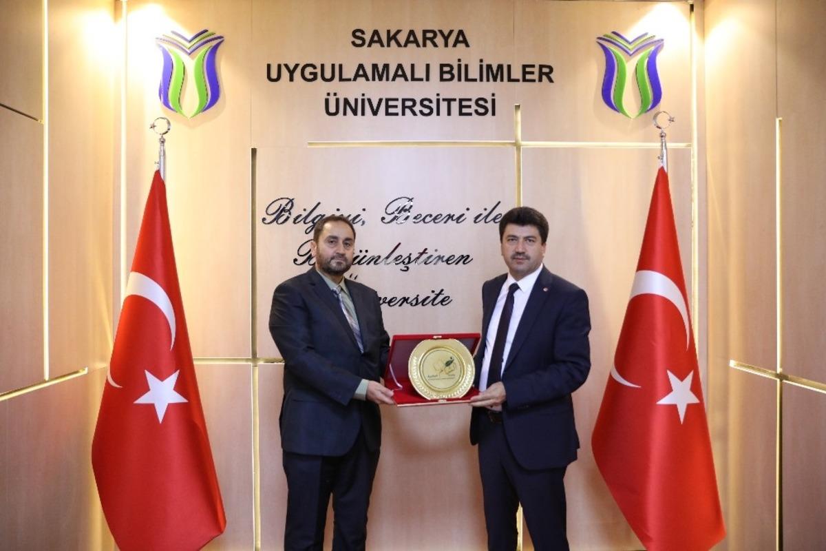 Uluslararası Şam &Uuml;niversitesi&rsquo;nden SUB&Uuml;&rsquo;ye ziyaret