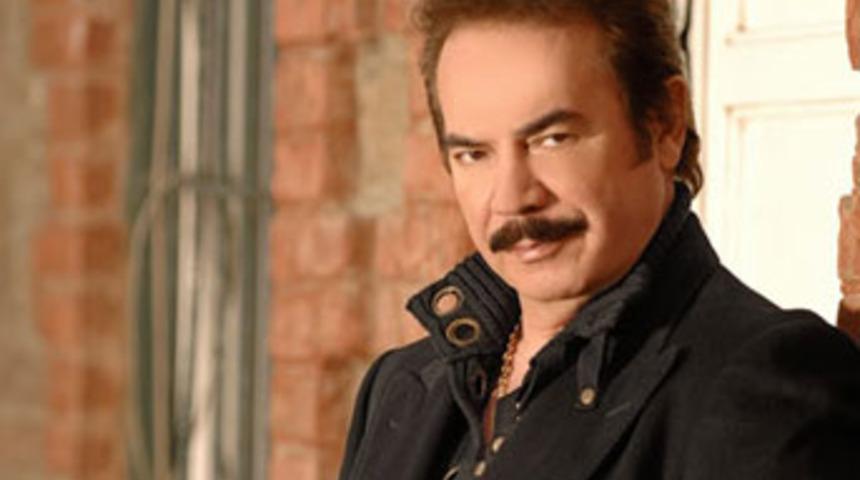 Orhan Gencebay Akil Adamlar'dan ayrılıyor mu?