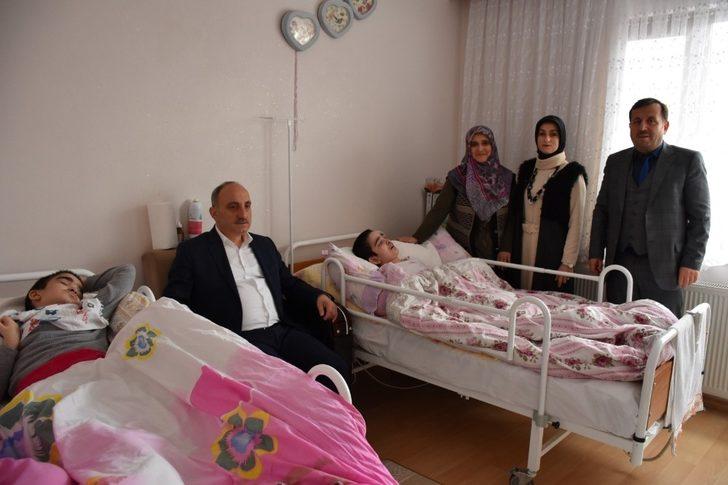 Başkan Kılıç, engelli vatandaşları evlerinde ziyaret etti G5