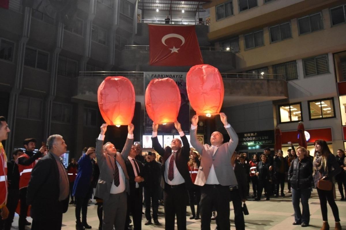 Dilek balonları engelsiz bir Nazilli ve d&uuml;nya i&ccedil;in u&ccedil;uruldu