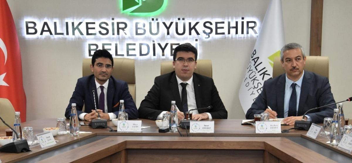 B&uuml;y&uuml;kşehir&rsquo;de 20 il&ccedil;ede vatandaş odaklı hizmet