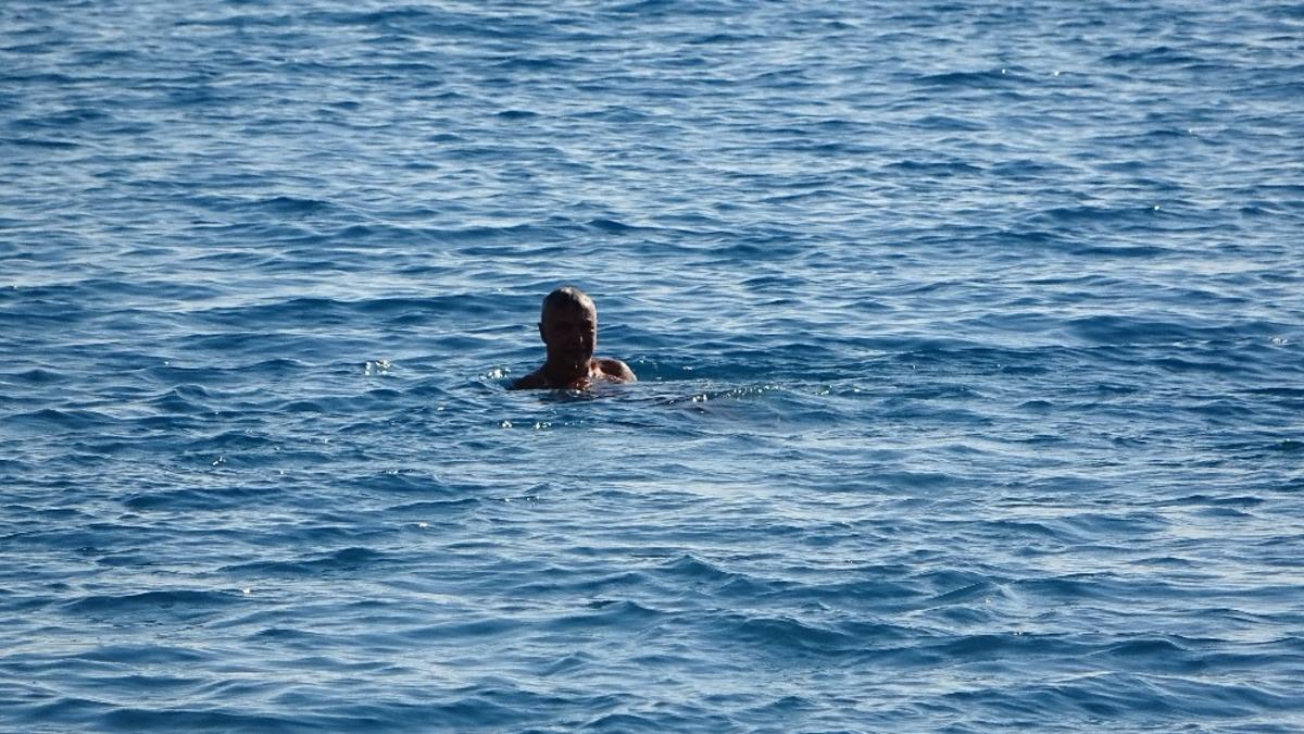 Antalya&rsquo;da aralık ayında deniz keyfi
