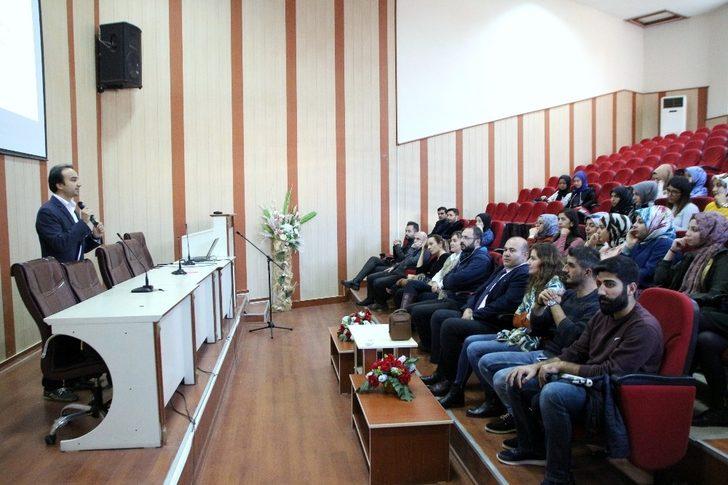 “Özel Gereksinimli Bireyleri Ne Kadar Tanıyoruz" Konferansı G1