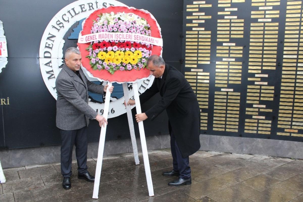 D&uuml;nya madenciler g&uuml;n&uuml; kutlandı, madenciler anıldı