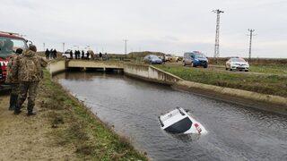 Edirne'de kendisinden haber alınamayan avukatın aracı kanalda bulundu