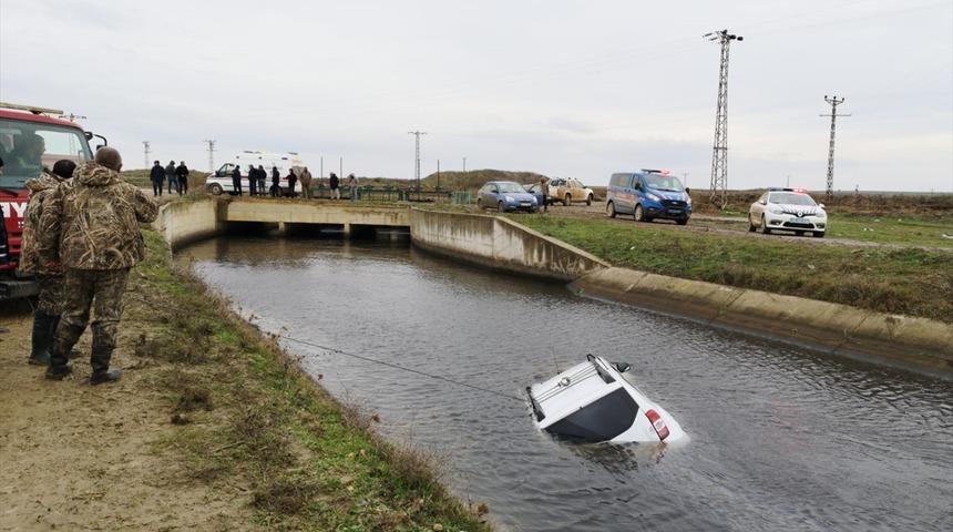 Edirne'de kendisinden haber alınamayan avukatın aracı kanalda bulundu